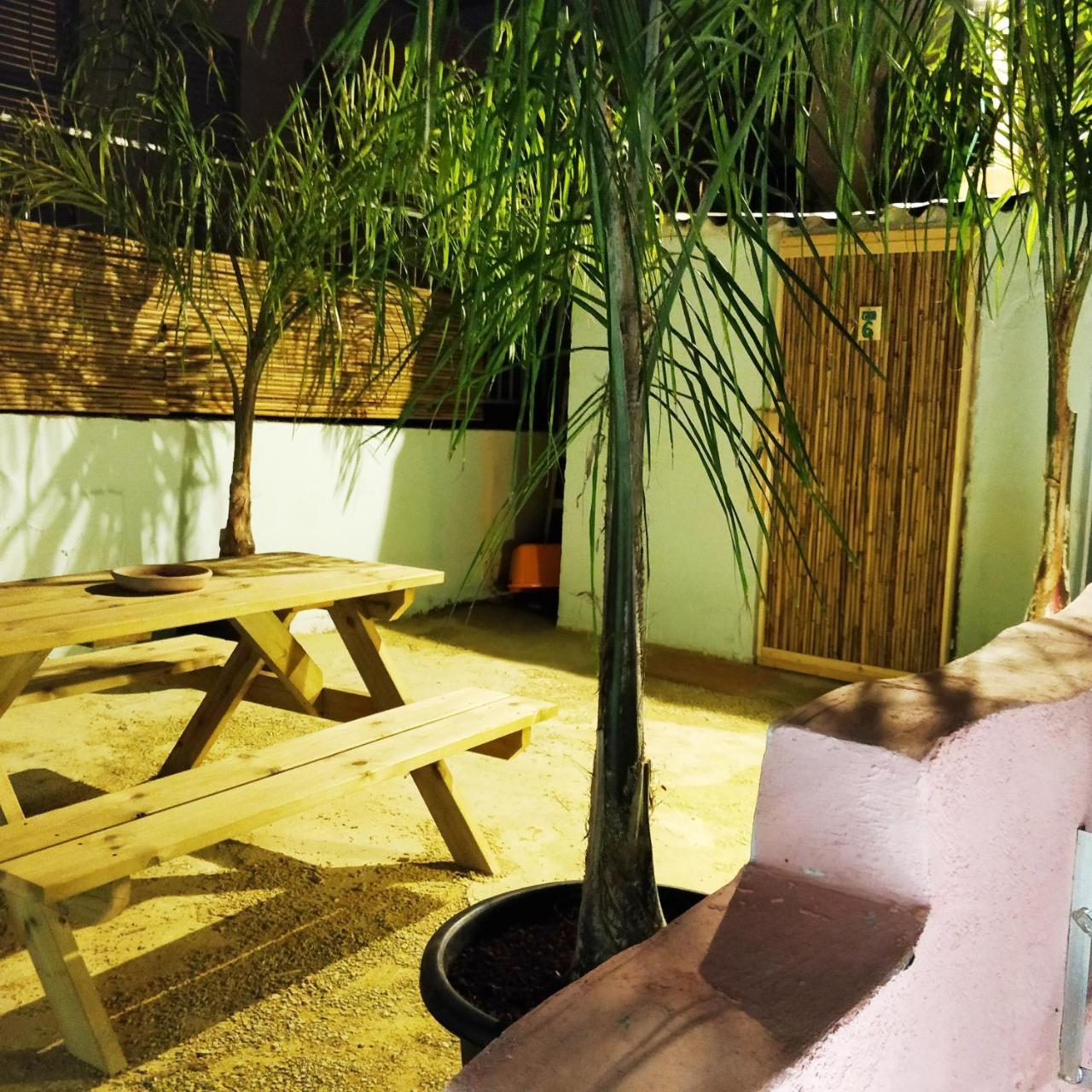 1000Nights Guest House - Near The Beach Tel Aviv Exterior foto